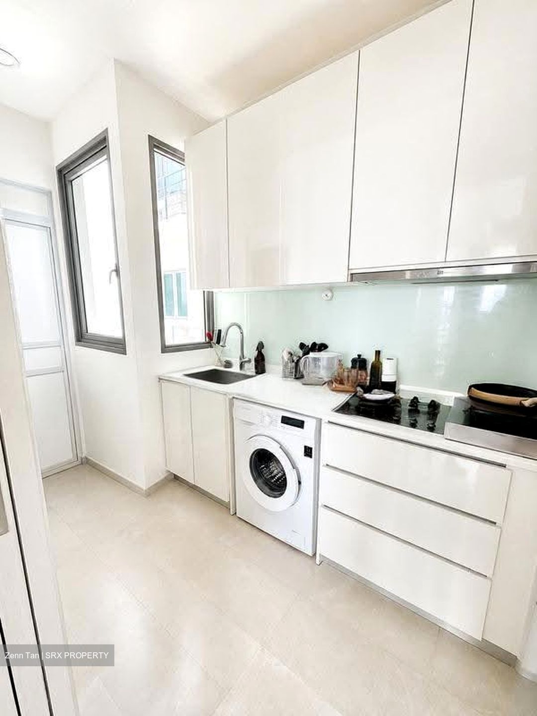 Kingsford . Hillview Peak (D23), Condominium #611994231